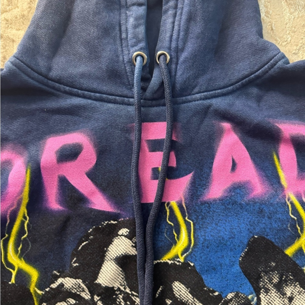 Hot Topic Dread Angel Statue Blue Oil Wash Hoodie size small - Picture 3 of 5